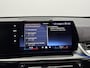 BMW iX1 eDrive20 67 kWh M-Sport ProShadow Line SOH 98,3% | Origineel NL | Camera | 130KW Snelladen | Stoel/Stuurverwarming