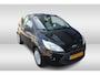 Ford Ka 1.2 Titanium Buitenspiegels elektrisch verstel- en verwarmbaar l Airco l Elektrische ramen voor