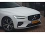 Volvo V60 2.0 B3 R-Design | Navigatie | Sportstoelen | Full LED | Pilot Assist | Camera | NL auto!! |