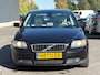Volvo S40 2.4 Exclusive | Navigatie | Trekhaak | Stoelverwarming