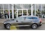 Volvo V60 B3 164PK Automaat Inscription | Org. NL | Trekhaak | Pilot Assist | PDC V+A | Verw. Voorstoelen | Leder |