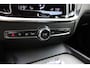 Volvo V60 B3 164PK Automaat Inscription | Org. NL | Trekhaak | Pilot Assist | PDC V+A | Verw. Voorstoelen | Leder |