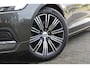 Volvo V60 B3 164PK Automaat Inscription | Org. NL | Trekhaak | Pilot Assist | PDC V+A | Verw. Voorstoelen | Leder |