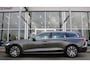 Volvo V60 B3 164PK Automaat Inscription | Org. NL | Trekhaak | Pilot Assist | PDC V+A | Verw. Voorstoelen | Leder |