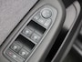 Renault Clio 1.6 E-Tech Full Hybrid Techno 145PK | Automaat | Navigatie 9,3'' | Achteruitrijcamera | Digital Cockpit | Climate Control | Half-Lederen Bekleding | Apple CarPlay & Android Auto