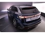 Volkswagen ID.7 Tourer Pro Business 77 kWh 286pk Automaat Trekhaak, Warmtepomp, Adaptive cruise control, 360 camera, Navigatie, Elektrische achterklep