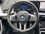 BMW X1 xDrive30e / Dealer onderhouden / Accu SoH 96 % / M-SPORT / 240 KW Plug In / 1.800 kg Elektrische trekhaak / Leder / HUD / Camera 360° / Stuur- & stoelverwarming / Navi / Apple Carplay Android / 18" LM wielen /