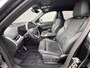 BMW X1 xDrive30e / Dealer onderhouden / Accu SoH 96 % / M-SPORT / 240 KW Plug In / 1.800 kg Elektrische trekhaak / Leder / HUD / Camera 360° / Stuur- & stoelverwarming / Navi / Apple Carplay Android / 18" LM wielen /