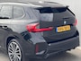BMW X1 xDrive30e / Dealer onderhouden / Accu SoH 96 % / M-SPORT / 240 KW Plug In / 1.800 kg Elektrische trekhaak / Leder / HUD / Camera 360° / Stuur- & stoelverwarming / Navi / Apple Carplay Android / 18" LM wielen /