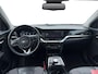 Kia Niro EV e-Niro DynamicPlusLine 64 kWh 100& SOH | Dealer onderhouden | Stoel + stuur verwarming | Climate control | Achteruitrijcamera | Trekhaak