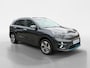 Kia Niro EV e-Niro DynamicPlusLine 64 kWh 100& SOH | Dealer onderhouden | Stoel + stuur verwarming | Climate control | Achteruitrijcamera | Trekhaak