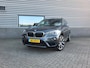 BMW X1 SDrive18i High Executive | Automaat | HUD | Leder | Afnb Trekhaak | 100% Onderhouden