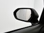 Toyota Yaris Cross 1.5 Hybrid 115 First Edition Comfort Pack | BTW voertuig | Dodehoek detectie | Stoel+stuurverwarming | Parkeersensoren voor+achter | Draadloze telefoonlader | Navigatie | Apple CarPlay/Android Auto |