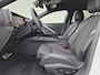 Opel Astra Electric 54 kWh GS / SOH 96% / Stuur- & Stoelverwarming / Rondomzicht camera / Navigatie / Apple Carplay Android Auto / CCS snelladen / Stand-kachel / Adaptief cruise control / Keyless Entry/Start / Lichtmetalen wielen 18“ /