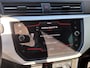 SEAT Arona 1.0 TSI Xcellence Business Intense / Automaat / NL-Auto / 76.000 KM / Adaptieve Cruise-Control / Apple-Carplay & Android-Auto / Draadloze-Telefoonlader / Keyless / Climate-Control / PDC met Camera / 16'' LMV / ENZ.