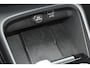 Volvo XC40 T3 Inscription | Panoramisch Schuif-/Kanteldak | Harman Kardon Premium Sound | Elektrisch verstelbare voorstoelen | Memory op bestuurdersstoel | 19 inch Lichtmetalen velgen | Lederen interieur | All Season banden | Parkeercamera Achter | BLIS | Adaptieve Cruise Control | Climate Control | Stoel-/ Stuurwielverwarming | Elektrische kofferklep |