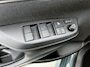 Toyota Yaris 1.5 Hybrid 115 Dynamic Comfort Pack | BTW voertuig | Dodehoek detectie | Stoel+stuurverwarming | Parkeersensoren voor+achter | Draadloze telefoonlader | Navigatie | Apple CarPlay/Android Auto | Buy n Drive!