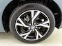 Toyota Yaris 1.5 Hybrid 115 Dynamic Comfort Pack | BTW voertuig | Dodehoek detectie | Stoel+stuurverwarming | Parkeersensoren voor+achter | Draadloze telefoonlader | Navigatie | Apple CarPlay/Android Auto | Buy n Drive!
