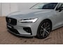 Volvo V60 2.0 T8 Plug-in hybrid AWD Plus Dark | Panoramadak | Trekhaak | Verwarmbare voorstoelen en stuurwiel | Verwarmde achterbank | Head-up display | 360 graden camera | Premium audio by Harman Kardon | Adaptieve cruise control & pilot assist | Volledig elektrisch verstelbare stoelen met geheugen | Apple carplay/Android auto