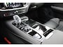 Volvo V60 2.0 T8 Plug-in hybrid AWD Plus Dark | Panoramadak | Trekhaak | Verwarmbare voorstoelen en stuurwiel | Verwarmde achterbank | Head-up display | 360 graden camera | Premium audio by Harman Kardon | Adaptieve cruise control & pilot assist | Volledig elektrisch verstelbare stoelen met geheugen | Apple carplay/Android auto