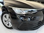 Volkswagen Golf 1.0 TSI Life Airco - Apple carplay - Parkeersensoren - Navigatie - Draadloze telefoonlader - Licht metalen velgen 16 inch - Keyless start - Led verlichting - Radio - Bluetooth - Cruise control - Centrale vergrendeling met afstandsbediening - Start/stop systeem - Stuur leder - Stuur multifunctioneel