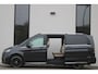 Mercedes-Benz V-klasse 300d / AMG / DC / Exclusive / 4-Matic / Luchtv / Elec Stoel / Burmester / Vol Opties / NIEUWSTAAT