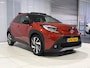 Toyota Aygo X 1.0 VVT-i S-CVT Envy Elektrisch Schuif Dak, Parkeersensoren voor en achter, 2 Tone Lak, Apple Carplay/Android Auto, Garantie t/m April 2033