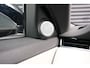 Land Rover Range Rover Evoque P300e AWD SE | Schuifkanteldak | Meridan Surround | Vol!