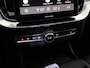 Volvo XC90 2.0 T8 Plug-in hybrid AWD Plus Dark Facelift 7P Panoramadak, 360 Camera, Harman/Kardon, Winterpakket, Memory stoelen, Head-up display, Elektrische achterklep, Cruise control adaptief