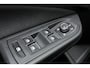 Volkswagen Golf 1.0 eTSI Life Business | Schuif-/kanteldak | Stoelverwarming