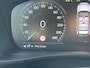 Volvo XC40 1.5 T3 R-Design Automaat, Driver assist, Pilot assist, Stoelverwarming, Stuurverwarming, Parkeercamera, Elektrische achterklep, 19 inch wielen, Leder-nubuck bekleding