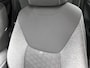 Toyota Yaris 1.5 Hybrid 115 Dynamic Comfort Pack | BTW voertuig | Dodehoek detectie | Stoel+stuurverwarming | Parkeersensoren voor+achter | Draadloze telefoonlader | Navigatie | Apple CarPlay/Android Auto |