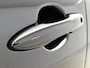 Toyota Yaris 1.5 Hybrid 115 Dynamic Comfort Pack | BTW voertuig | Dodehoek detectie | Stoel+stuurverwarming | Parkeersensoren voor+achter | Draadloze telefoonlader | Navigatie | Apple CarPlay/Android Auto |