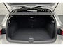 Volkswagen Golf 1.5 TSI Life Business | Schuif-/kanteldak | Stoelverwarming | LED koplampen