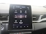 Renault Captur 1.6 E-Tech hybrid 145 SL Rive Gauche | Pack BOSE | Apple Carplay/Android Auto | Trekhaak| cruise control | Electronic climate control | lederen/stof bekleding | LED koplampen | lichtmetalen velgen 18" | navigatiesysteem |