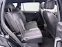 Volkswagen Tiguan Allspace 1.5 TSI R-Line Business+ 7p. | Panodak | Camera | Zwenkbare trekhaak | Stoelverwarming |