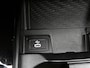 Mercedes-Benz A-klasse 250 e AMG Nightpakket | Panoramadak | Trekhaak | Alarm | Sfeerverlichting | Keyless Go | Stuur en Stoelverwarming | CarPlay | Inclusief 24 maanden Mercedes-Benz Certified garantie voor Europa.