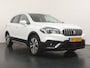 Suzuki S-Cross 1.4 Boosterjet High Executive Audio-installatie - Binnenspiegel automatisch dimmend - Navigatie full map - Passagiersstoel in hoogte verstelbaar - Verwarmde voorstoelen