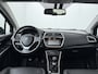 Suzuki S-Cross 1.4 Boosterjet High Executive Audio-installatie - Binnenspiegel automatisch dimmend - Navigatie full map - Passagiersstoel in hoogte verstelbaar - Verwarmde voorstoelen