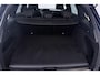 Mercedes-Benz GLC 300e 4MATIC Premium Plus | AMG Line | Panoramadak | 360° Camera | Trekhaak | Stoelverwarming | Dodehoekassistent | Keyless