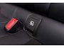 Mercedes-Benz GLC 300e 4MATIC Premium Plus | AMG Line | Panoramadak | 360° Camera | Trekhaak | Stoelverwarming | Dodehoekassistent | Keyless