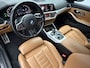 BMW 3-Serie 330e M-Sport | 19 Inch | Trekhaak | Schuif-Kanteldak | Head Up Display | Leer | Assisted Driving