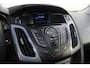 Ford Focus Wagon 1.0-125pk EcoBoost Edition Plus. Nette, goed onderhouden Ford Focus wagon. Autm. airco dual, voorraamverwarming, side assist, trekhaak, cruise control, navigatie, telefoonvoorb., metallic lak, LM wielen, parkeersensoren v+a etc.