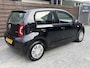 Volkswagen Up! 1.0 move up! BlueMotion / Navigatie / Airco / NL-auto