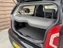 Volkswagen Up! 1.0 move up! BlueMotion / Navigatie / Airco / NL-auto