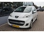 Peugeot 107 1.0-12V XS met nieuwe apk en koppeling!