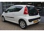 Peugeot 107 1.0-12V XS met nieuwe apk en koppeling!