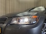 BMW 3-Serie 325i High Executive 218 PK / Automaat / LCI Facelift / Navi Pro / Xenon / Sport stoelen / Elec. Trekhaak