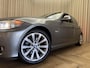BMW 3-Serie 325i High Executive 218 PK / Automaat / LCI Facelift / Navi Pro / Xenon / Sport stoelen / Elec. Trekhaak