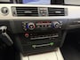 BMW 3-Serie 325i High Executive 218 PK / Automaat / LCI Facelift / Navi Pro / Xenon / Sport stoelen / Elec. Trekhaak